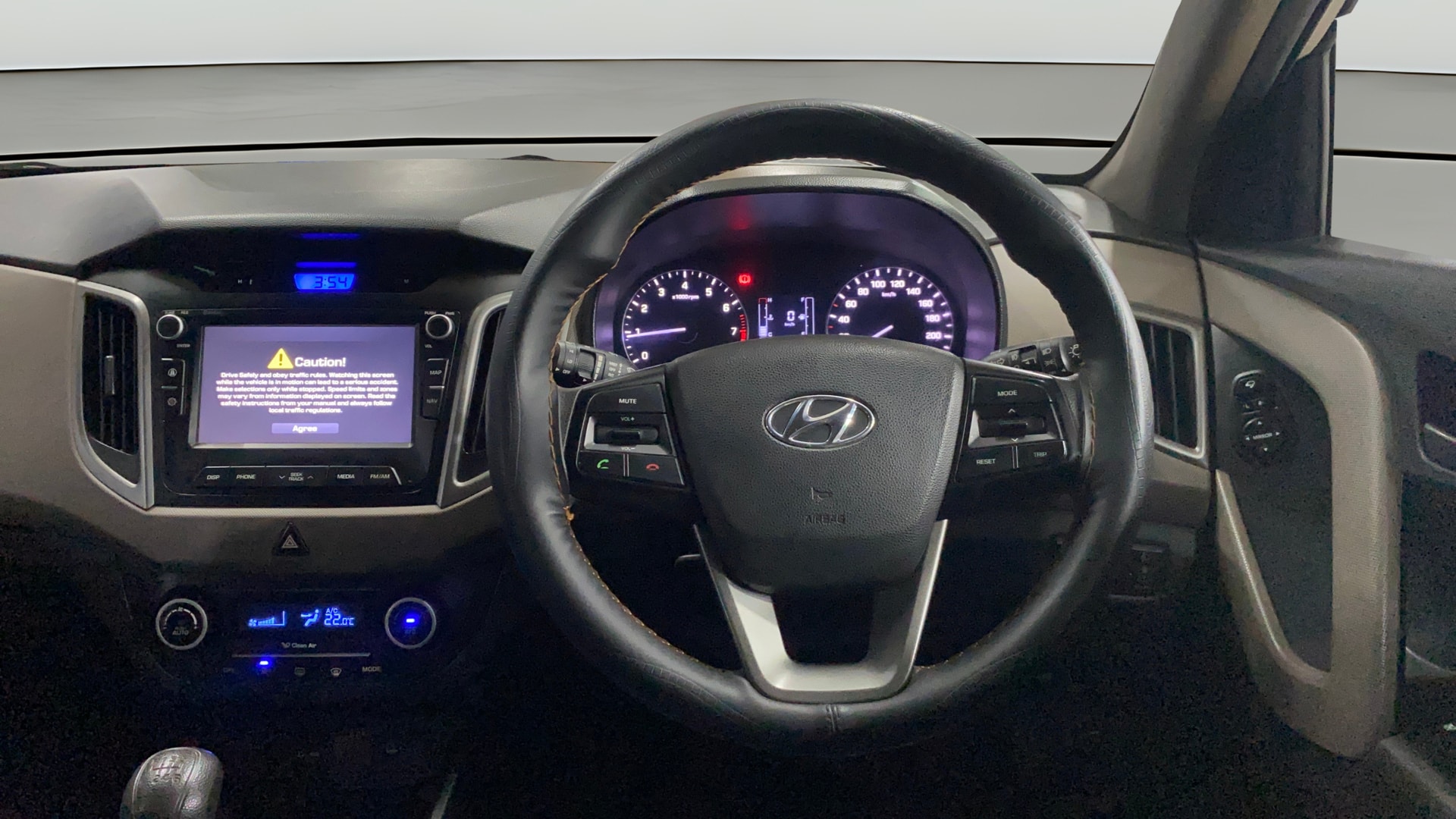 View 2016 Hyundai Creta 1.6 SX Plus Petrol Image 13 Used 2016 Hyundai Creta 1.6 SX Plus Petrol Image 13