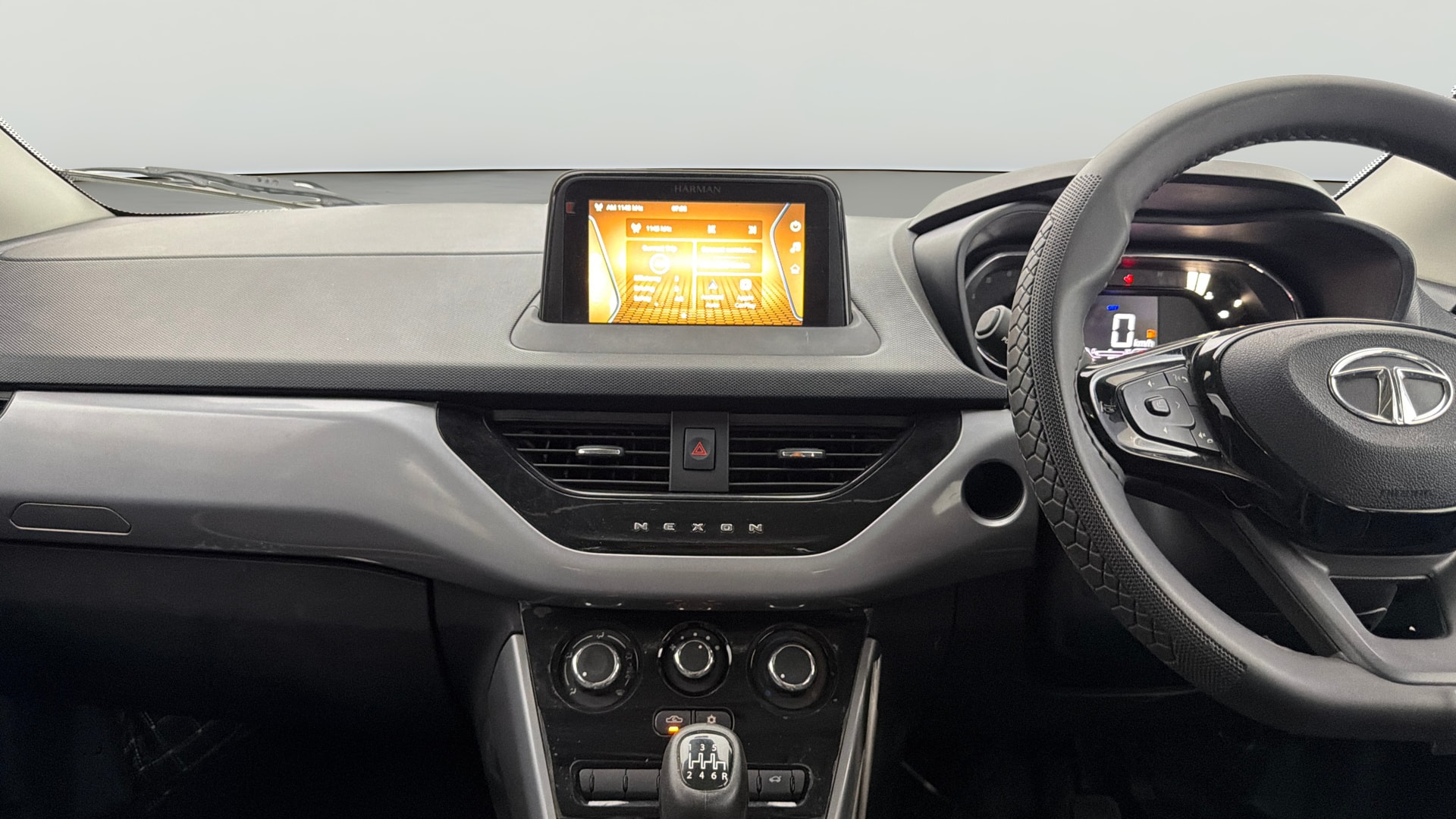 View 2024 Tata Nexon Revotron XE Image 17 Used 2024 Tata Nexon Revotron XE Image 17
