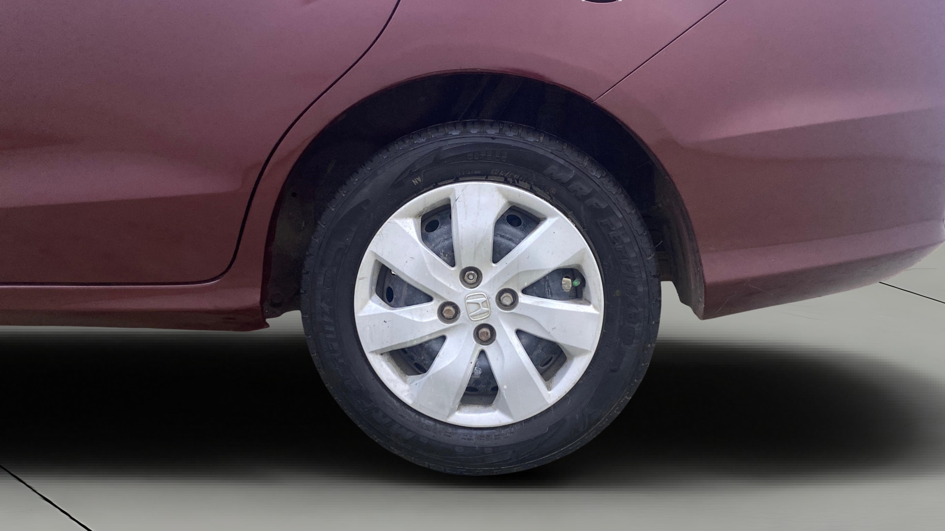 View 2014 Honda Mobilio E Diesel Image 11 Used 2014 Honda Mobilio E Diesel Image 11