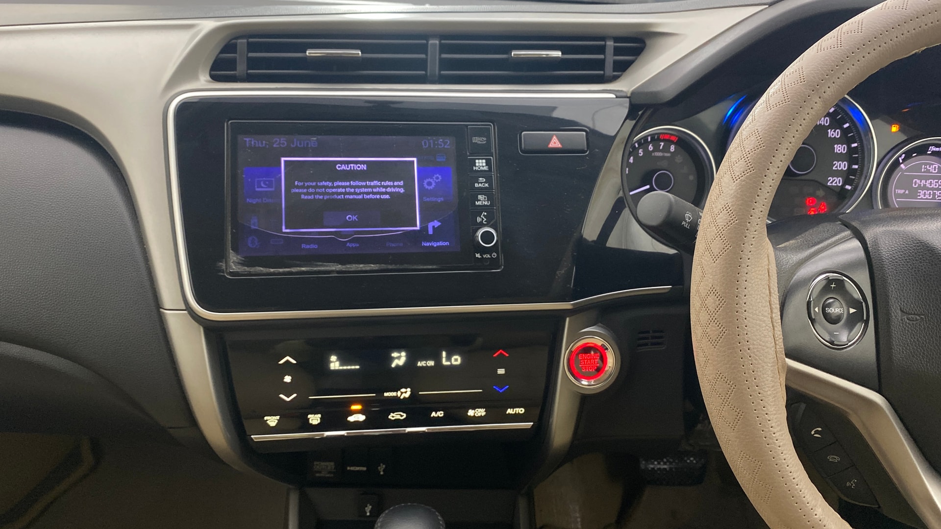 View 2019 Honda City ZX MT Diesel Anniversary Edition Image 18 Used 2019 Honda City ZX MT Diesel Anniversary Edition Image 18