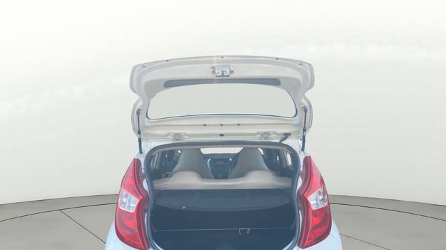 View Hyundai EON Image 16 Used Hyundai EON Image 16