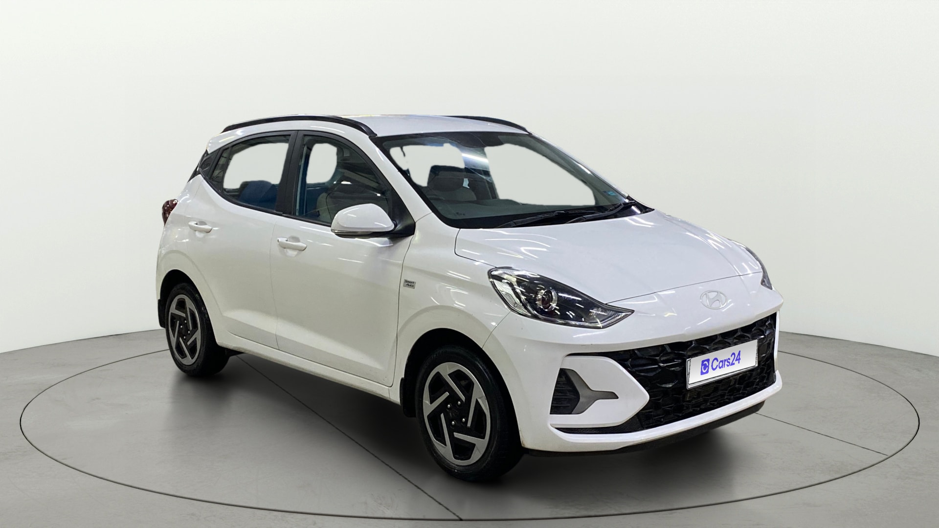 View 2024 Hyundai Grand i10 Nios Sportz Petrol AMT Image 24 Used 2024 Hyundai Grand i10 Nios Sportz Petrol AMT Image 24