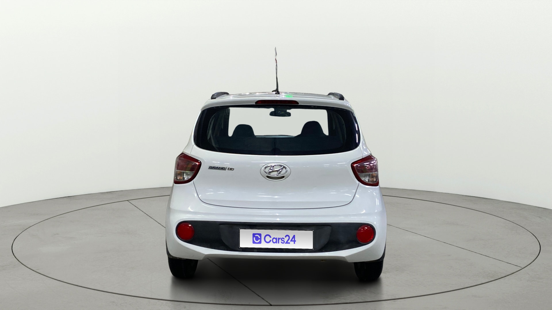 View 2019 Hyundai Grand i10 Magna 1.2 Kappa VTVT Image 38 Used 2019 Hyundai Grand i10 Magna 1.2 Kappa VTVT Image 38