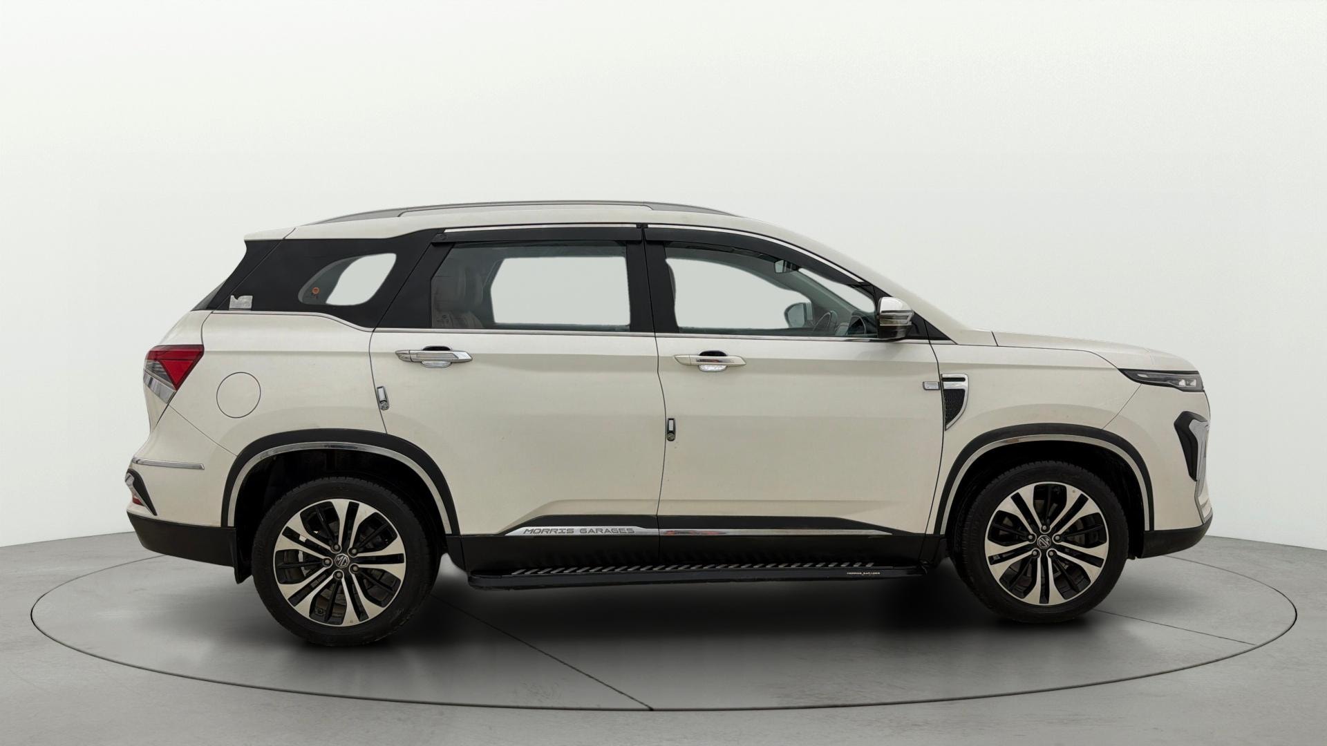 View 2022 MG Hector Plus Sharp Turbo 6 Seater Diesel Image 29 Used 2022 MG Hector Plus Sharp Turbo 6 Seater Diesel Image 29