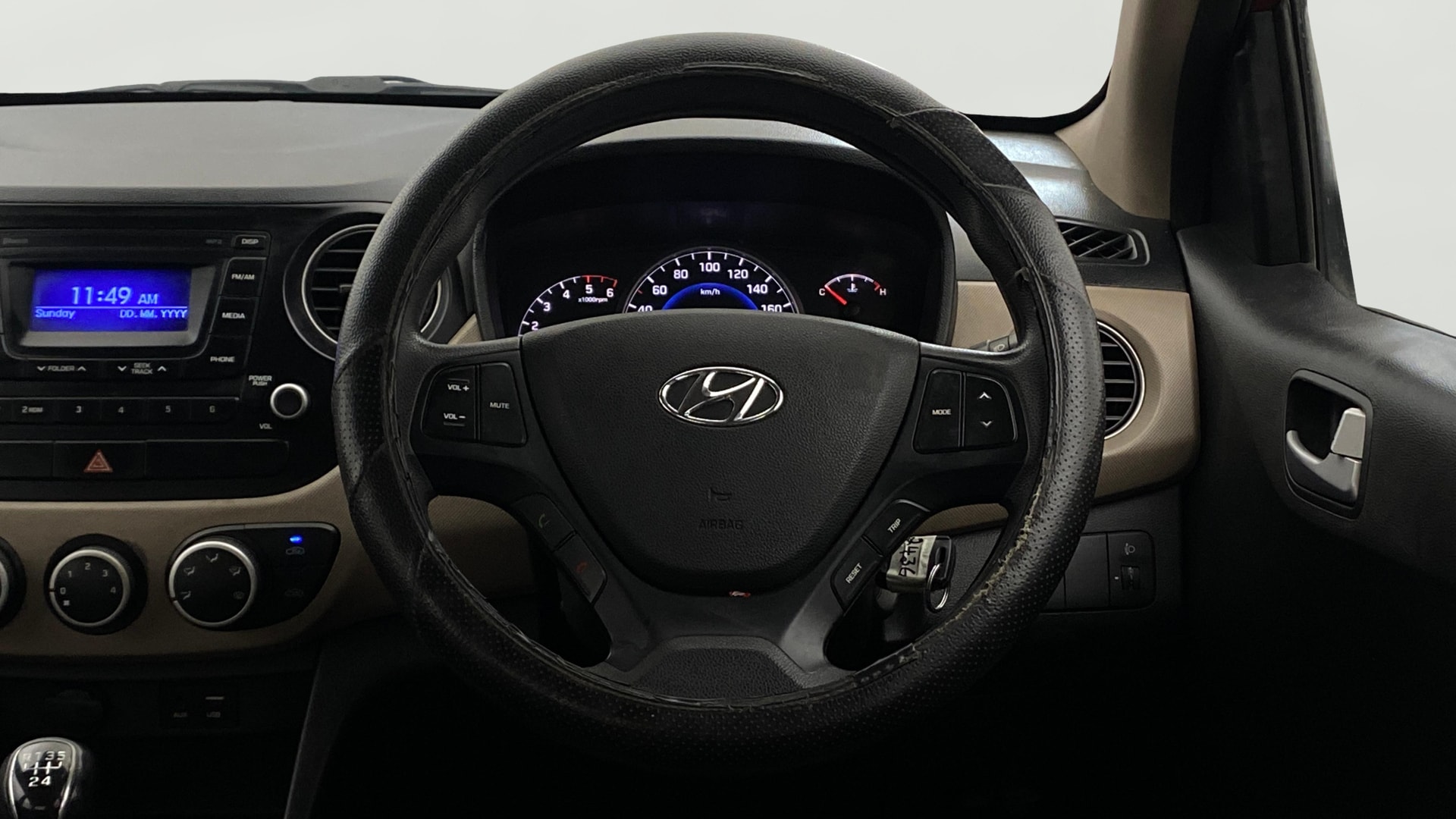 View 2016 Hyundai Grand i10 1.1 Sportz Diesel Image 20 Used 2016 Hyundai Grand i10 1.1 Sportz Diesel Image 20