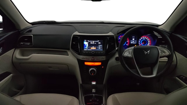 View Mahindra XUV300 Image 16 Used Mahindra XUV300 Image 16