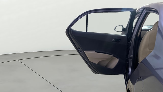 View Hyundai Xcent Image 22 Used Hyundai Xcent Image 22