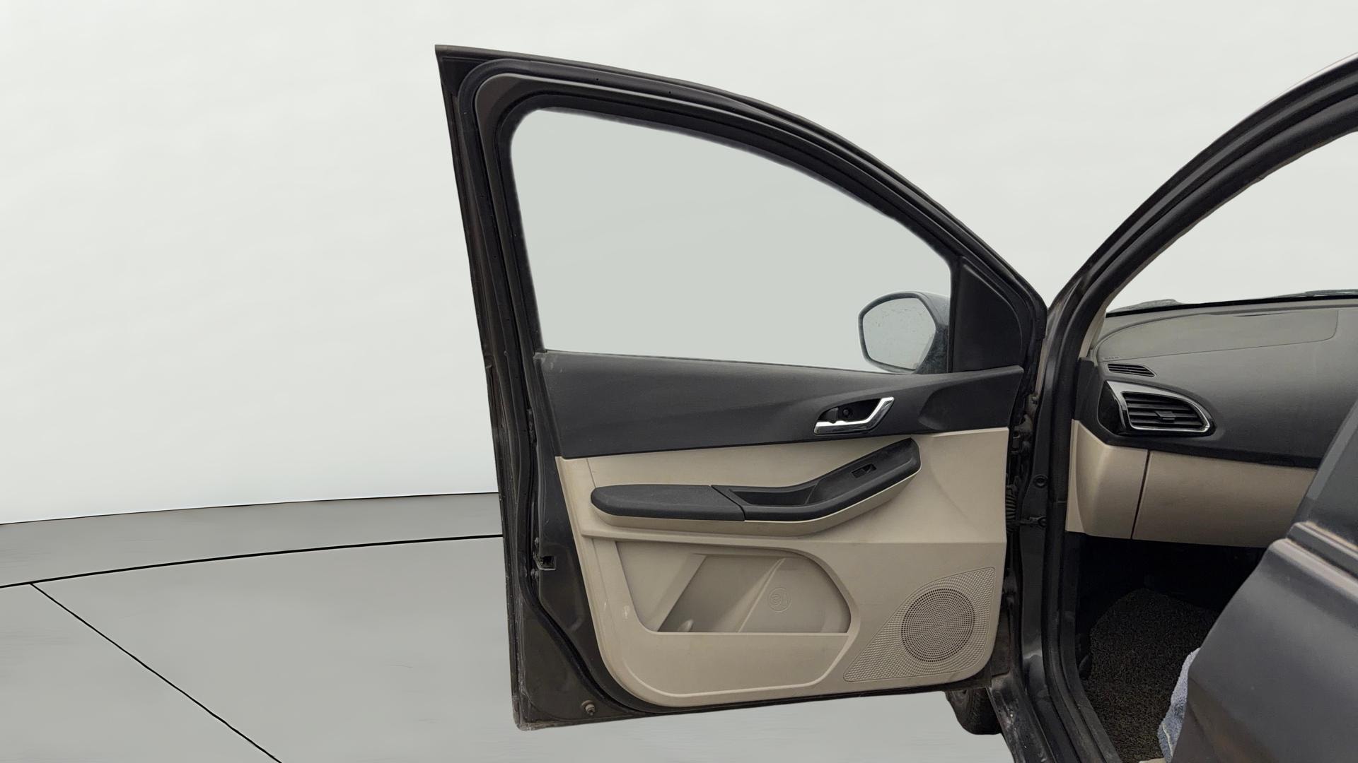 Used 2022 Tata Tiago Used 2022 Tata Tiago