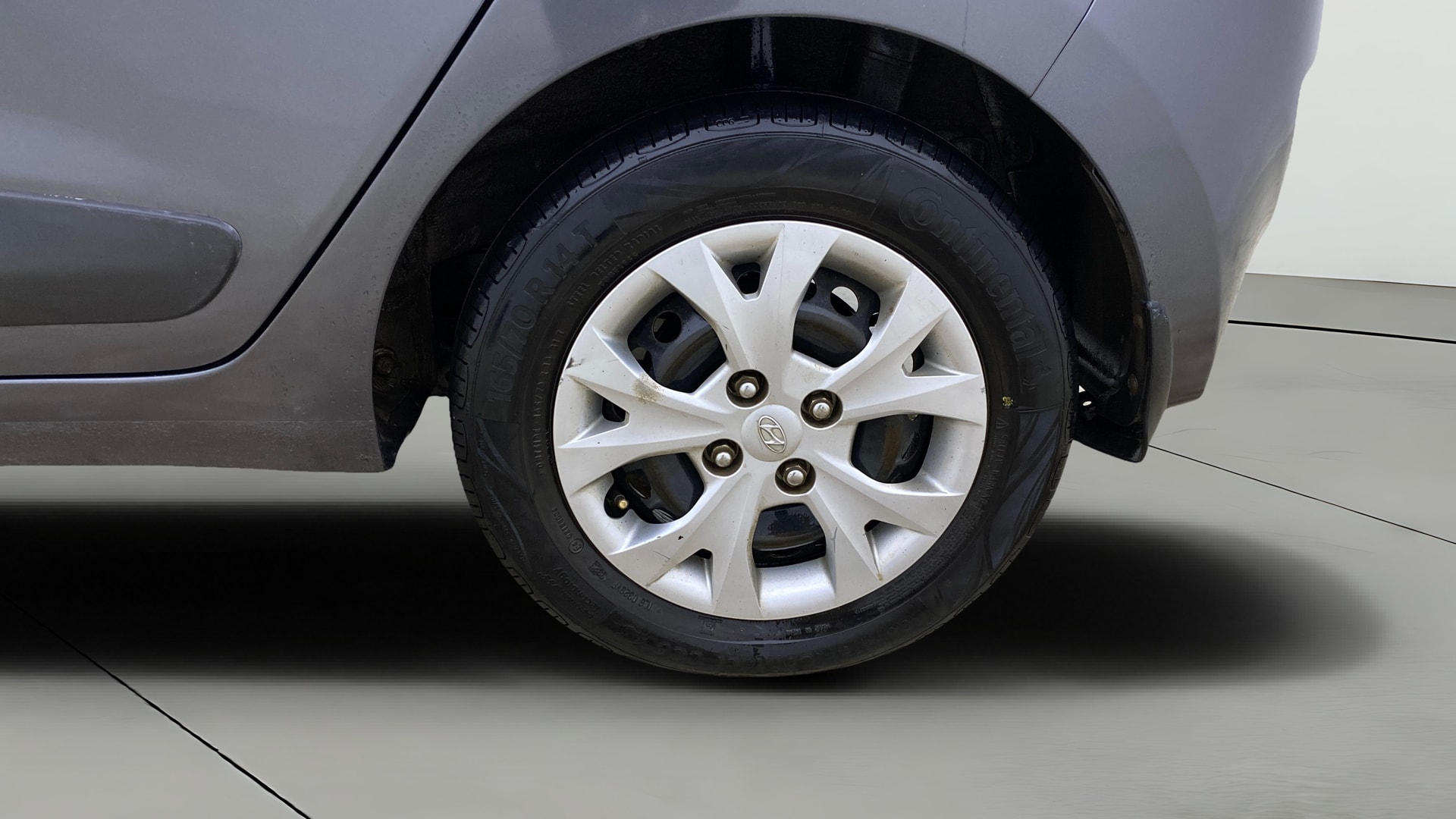 View 2015 Hyundai Grand i10 Sportz 1.2 Kappa Image 11 Used 2015 Hyundai Grand i10 Sportz 1.2 Kappa Image 11