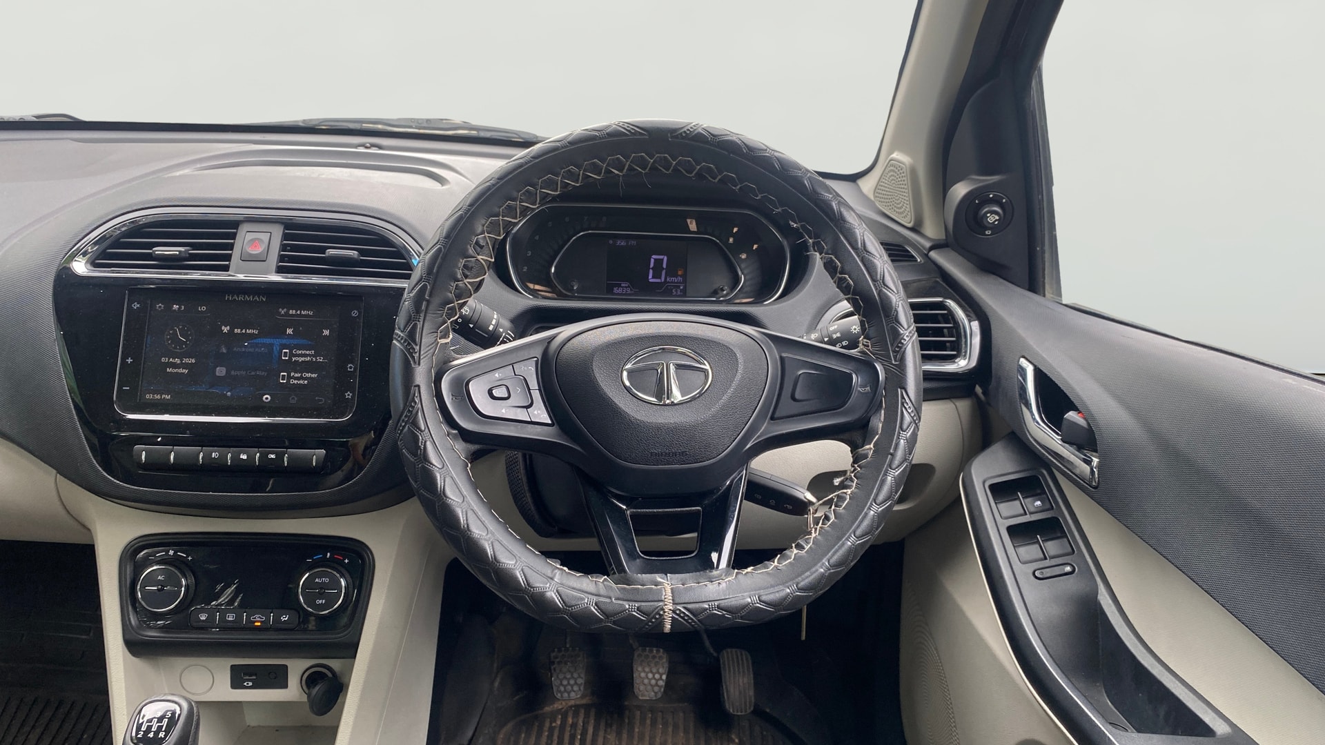 Used 2023 Tata Tiago Used 2023 Tata Tiago