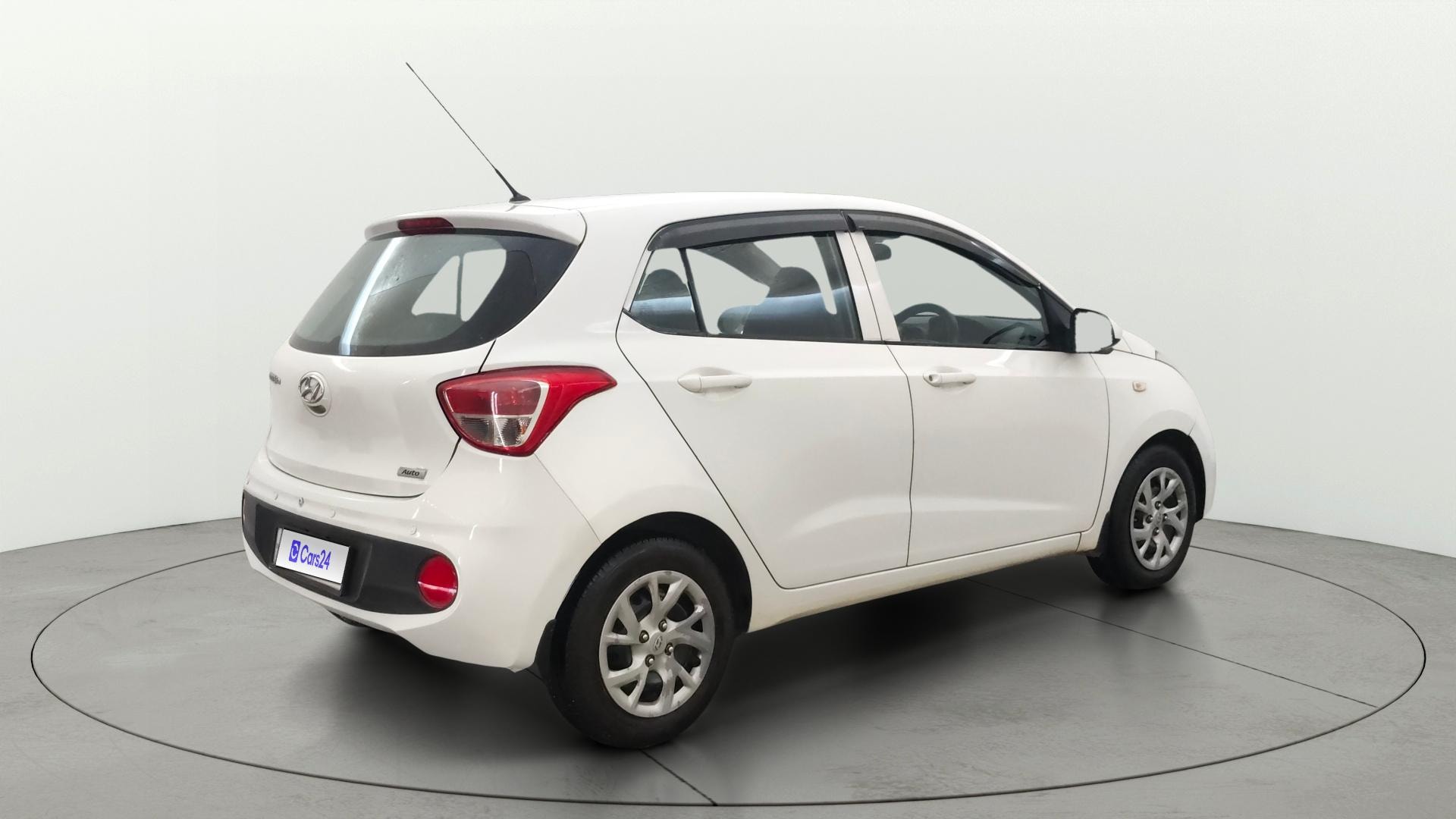 Used 2020 Hyundai Grand i10 Used 2020 Hyundai Grand i10