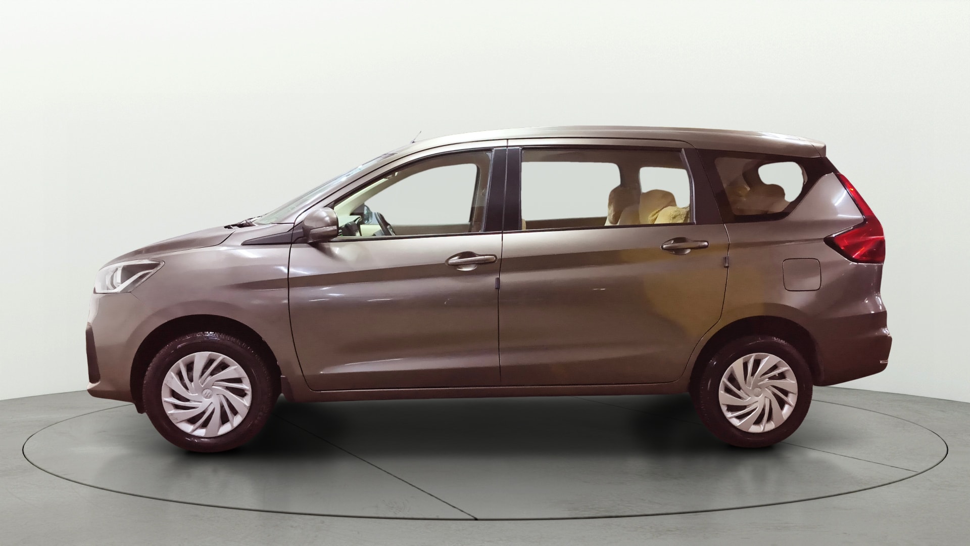 View 2022 Maruti Suzuki 1000 Base Variant Image 26 Used 2022 Maruti Suzuki 1000 Base Variant Image 26