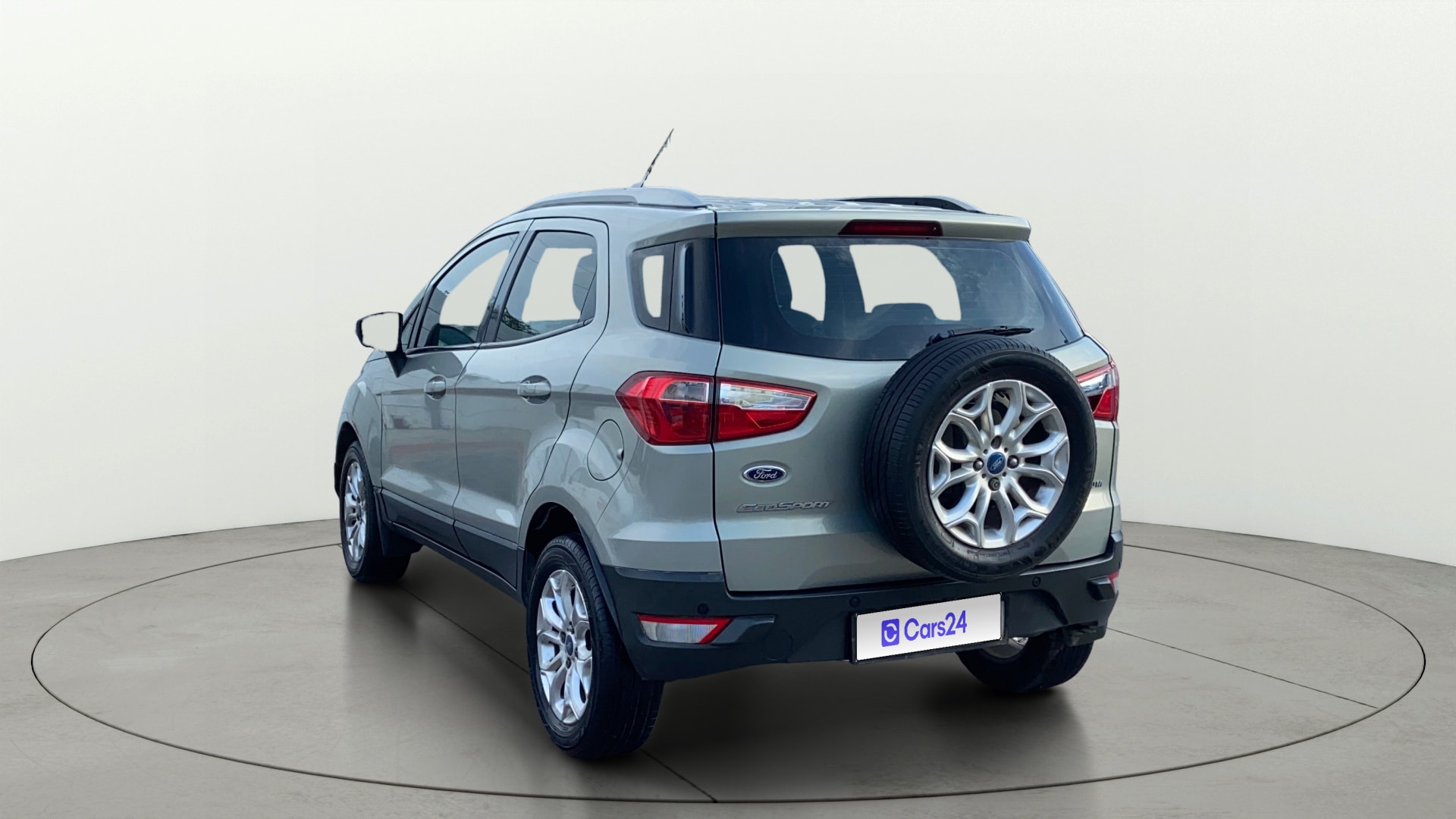 View 2015 Ford EcoSport 1.5 TDCi Diesel Ambiente BS IV Image 2 Used 2015 Ford EcoSport 1.5 TDCi Diesel Ambiente BS IV Image 2