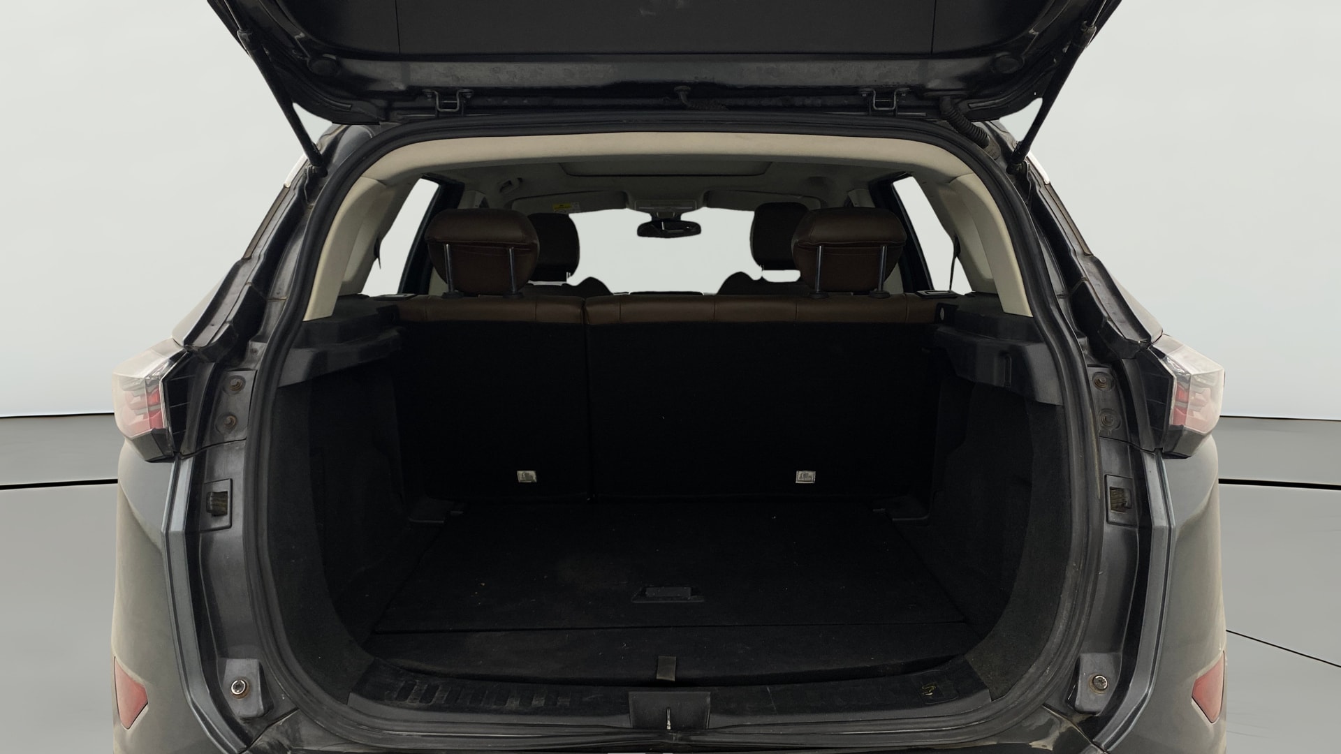 View 2021 Tata Harrier XE Image 40 Used 2021 Tata Harrier XE Image 40