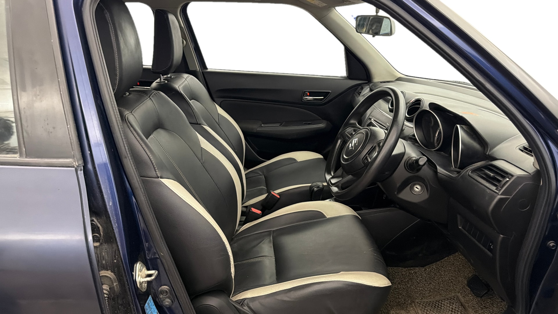 View 2019 Maruti Suzuki 1000 Base Variant Image 25 Used 2019 Maruti Suzuki 1000 Base Variant Image 25