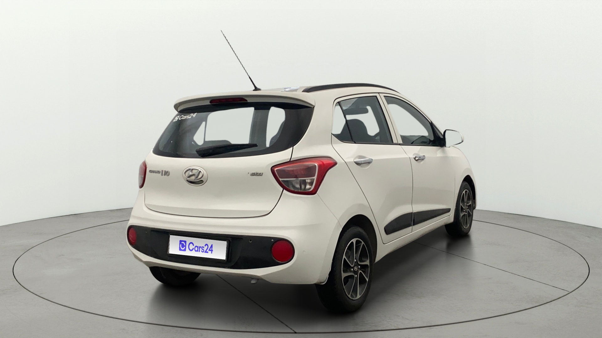 View 2018 Hyundai Grand i10 1.2 Asta Diesel Image 44 Used 2018 Hyundai Grand i10 1.2 Asta Diesel Image 44