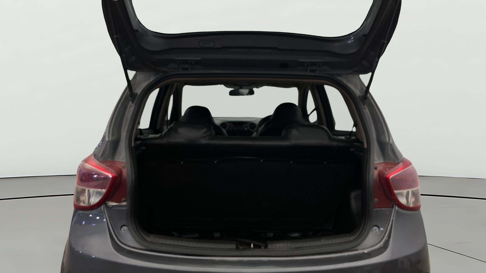View 2015 Hyundai Grand i10 Magna 1.2 Kappa VTVT Image 36 Used 2015 Hyundai Grand i10 Magna 1.2 Kappa VTVT Image 36