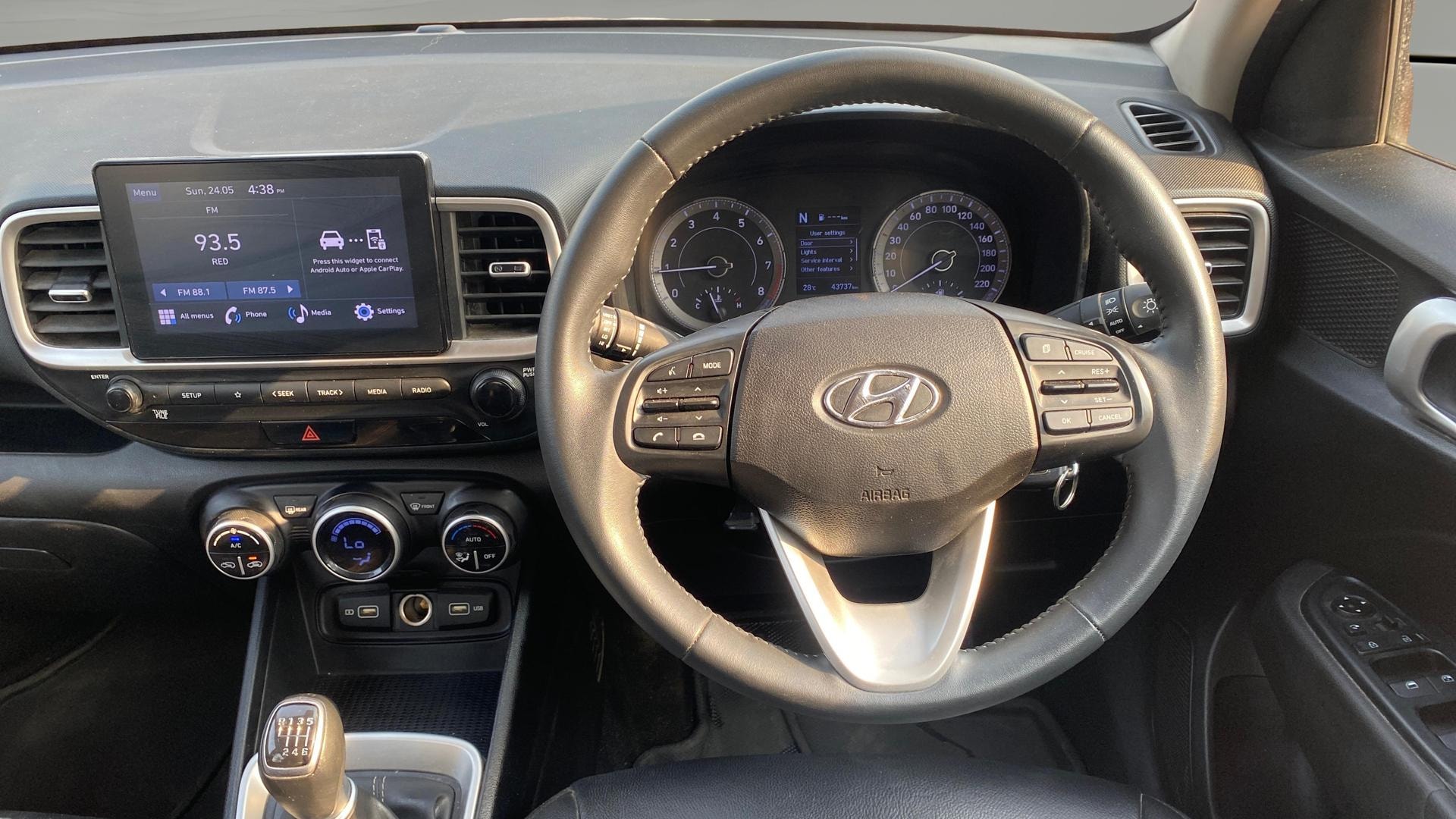 Used 2022 Hyundai Venue Used 2022 Hyundai Venue