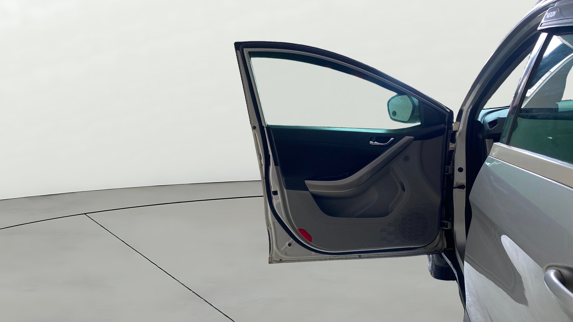 View 2019 Tata Nexon XZA Plus Diesel Image 31 Used 2019 Tata Nexon XZA Plus Diesel Image 31