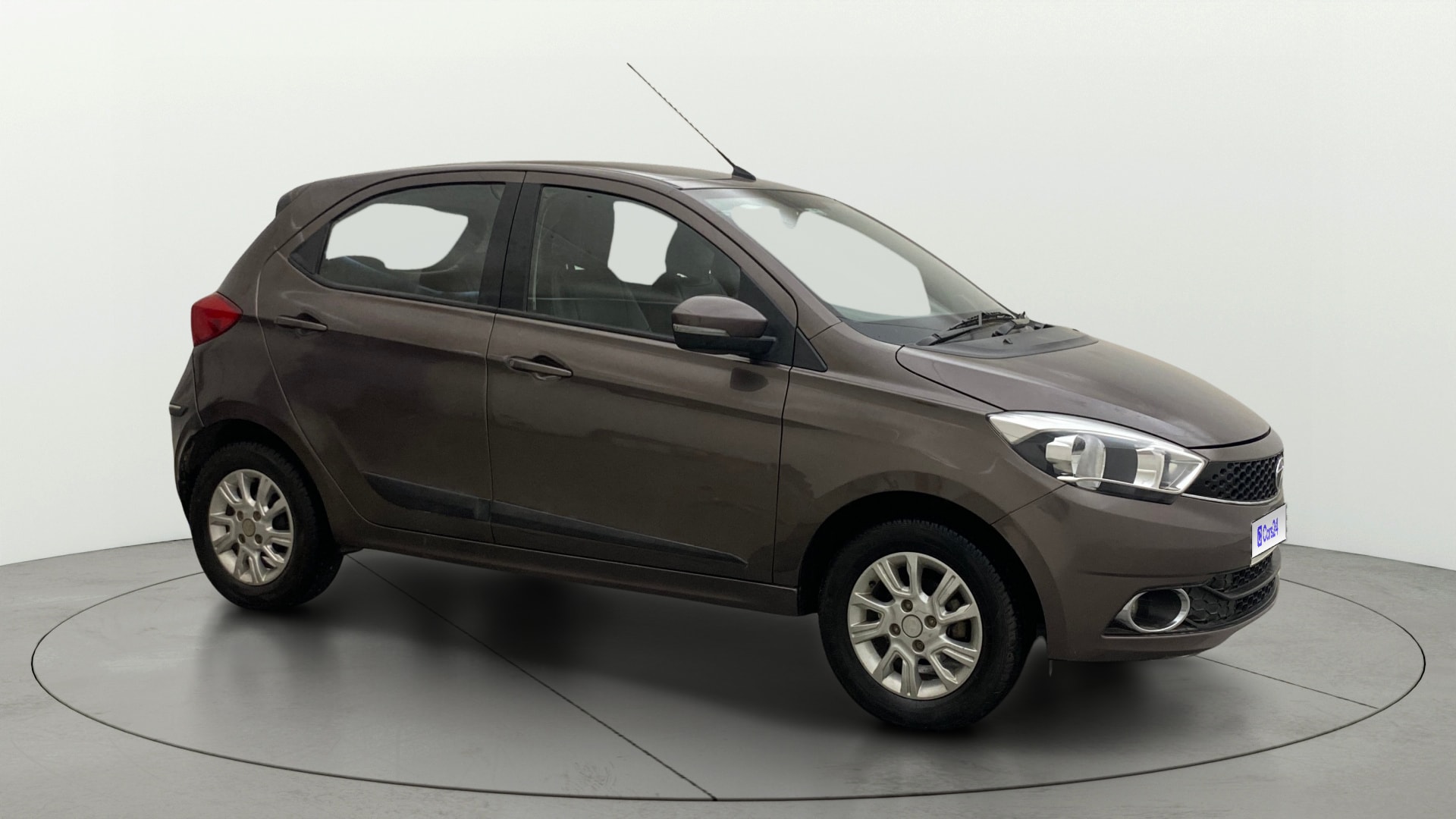 View 2018 Tata Tiago Revotorq XB Image 35 Used 2018 Tata Tiago Revotorq XB Image 35