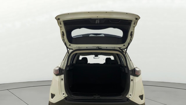 View Tata Harrier Image 17 Used Tata Harrier Image 17