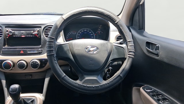 View Hyundai Grand i10 Image 20 Used Hyundai Grand i10 Image 20