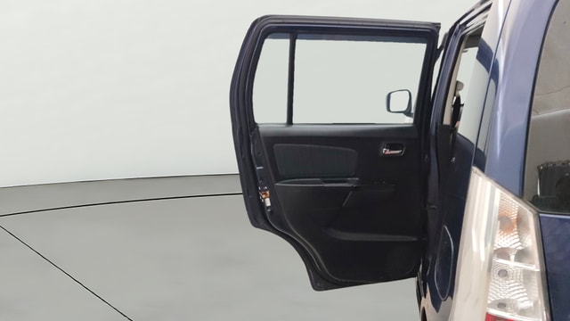 View Maruti Suzuki Stingray Image 14 Used Maruti Suzuki Stingray Image 14