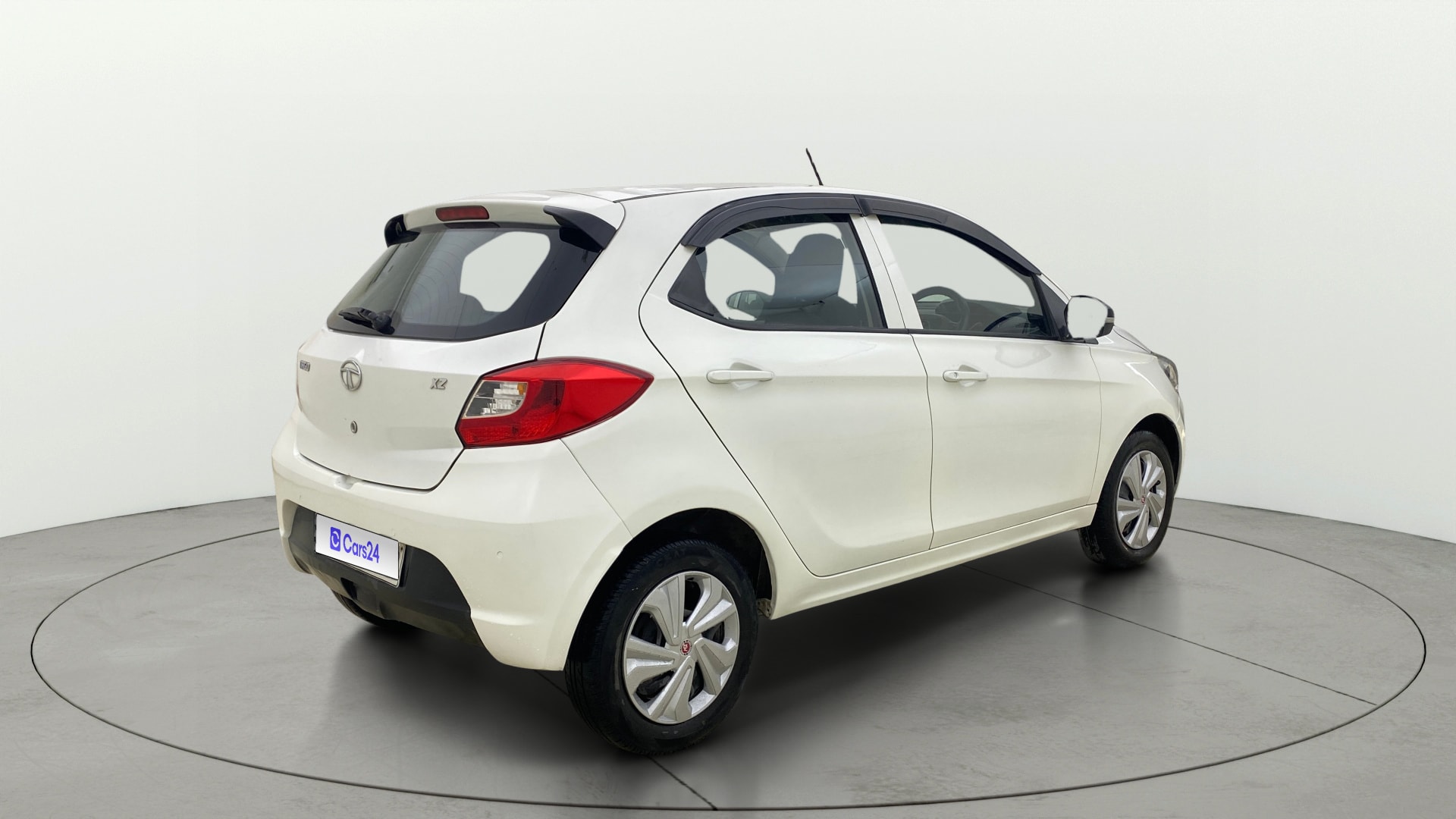 View 2019 Tata Tiago Revotorq XB Image 42 Used 2019 Tata Tiago Revotorq XB Image 42