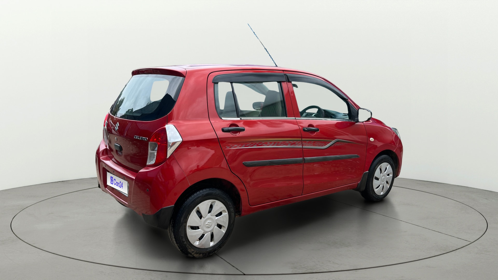 View 2017 Maruti Suzuki 1000 Base Variant Image 42 Used 2017 Maruti Suzuki 1000 Base Variant Image 42