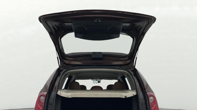 View Renault Duster Image 16 Used Renault Duster Image 16