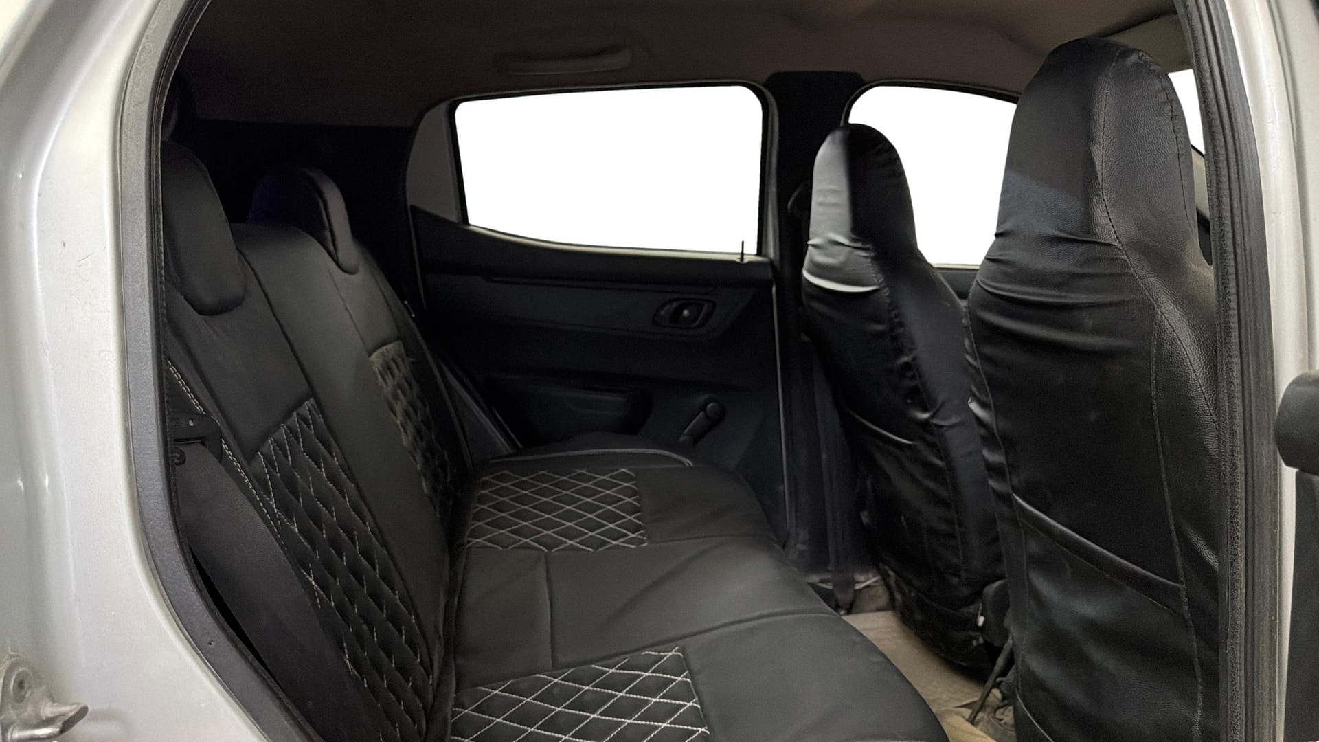 View 2019 Renault Kwid RXL 1.0 Image 28 Used 2019 Renault Kwid RXL 1.0 Image 28