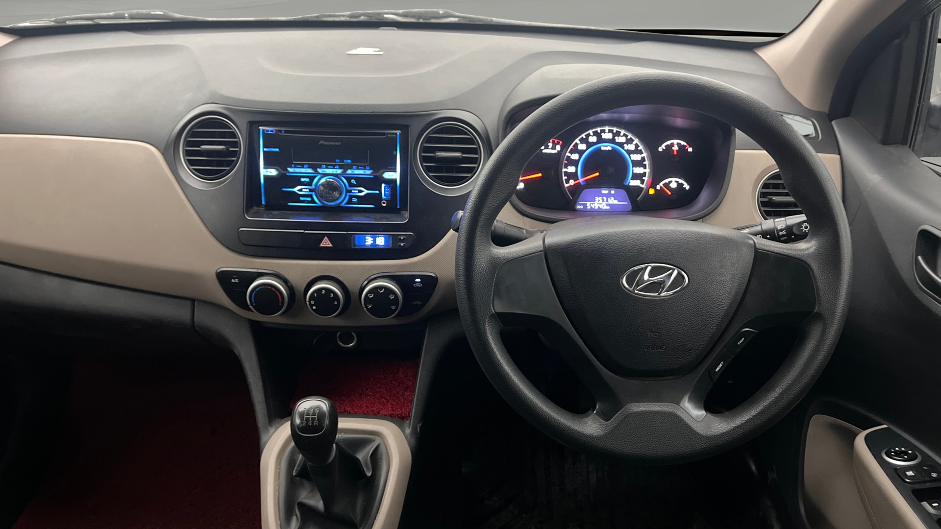 View 2017 Hyundai Grand i10 Magna 1.2 Kappa VTVT Image 20 Used 2017 Hyundai Grand i10 Magna 1.2 Kappa VTVT Image 20