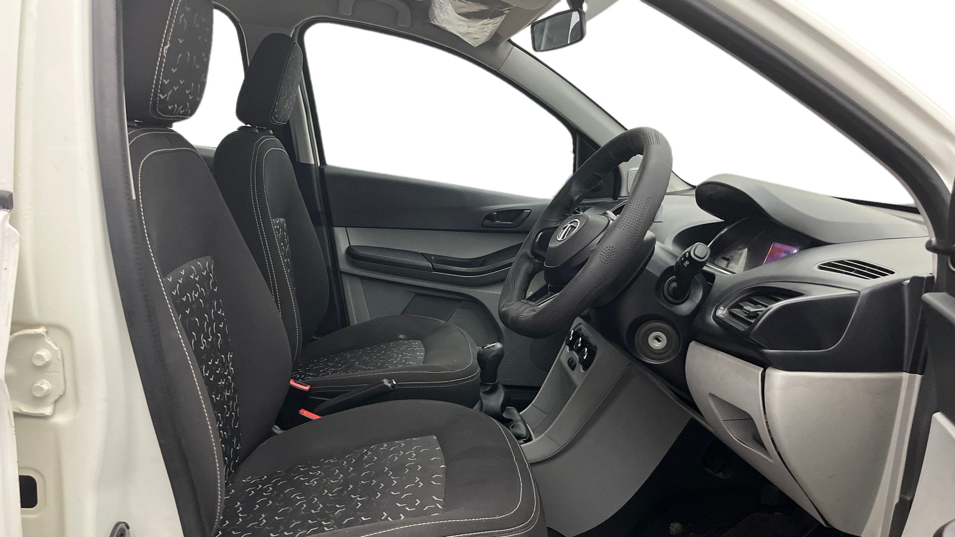 Used 2023 Tata Tiago Used 2023 Tata Tiago