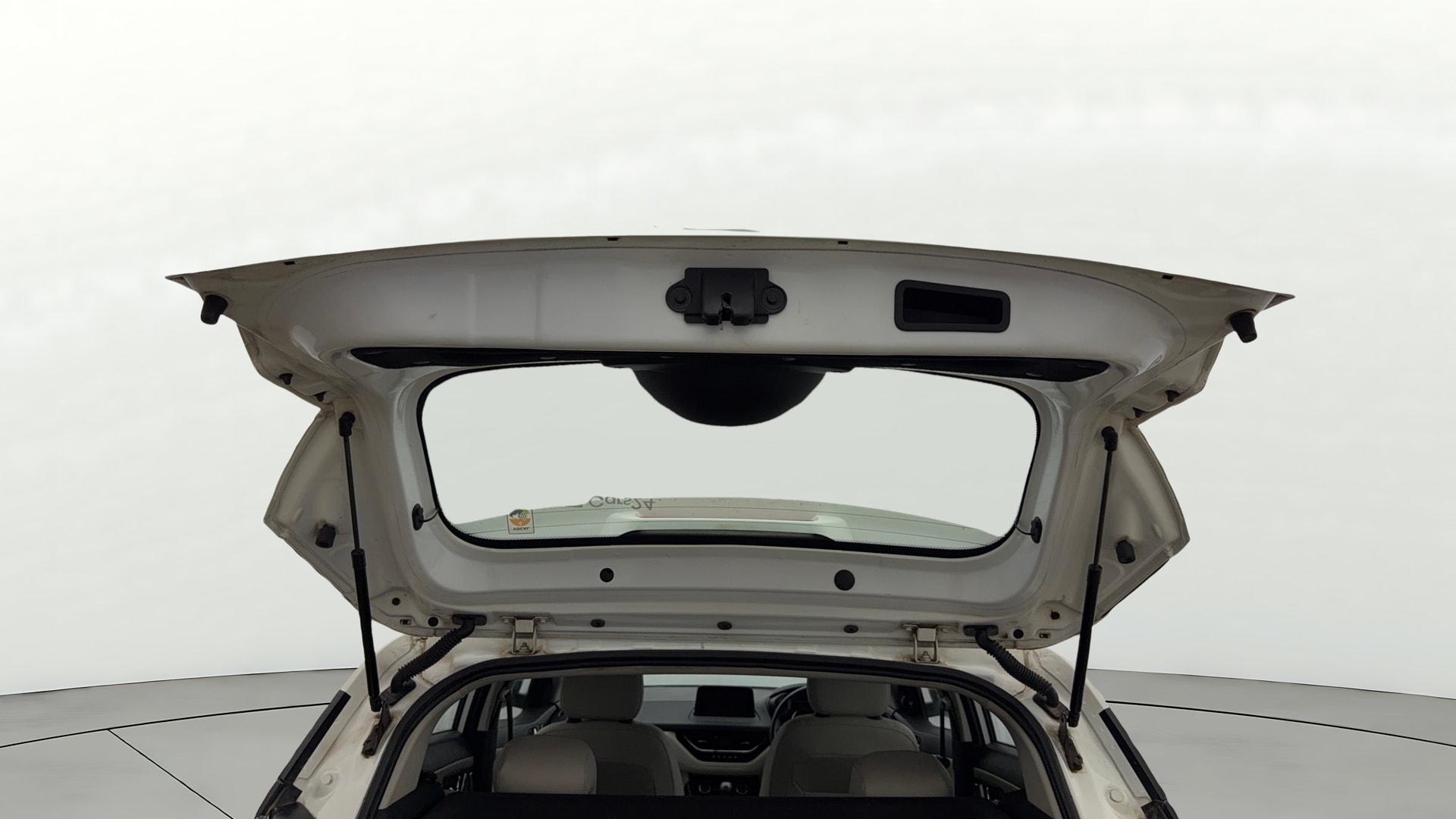 View 2024 Tata Nexon Revotron XE Image 17 Used 2024 Tata Nexon Revotron XE Image 17