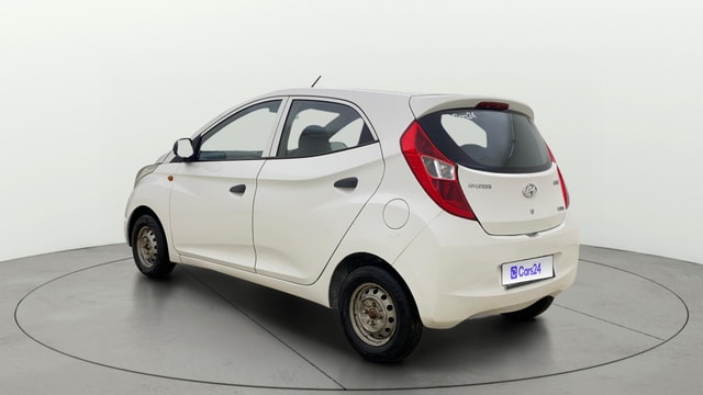 View Hyundai EON Image 2 Used Hyundai EON Image 2