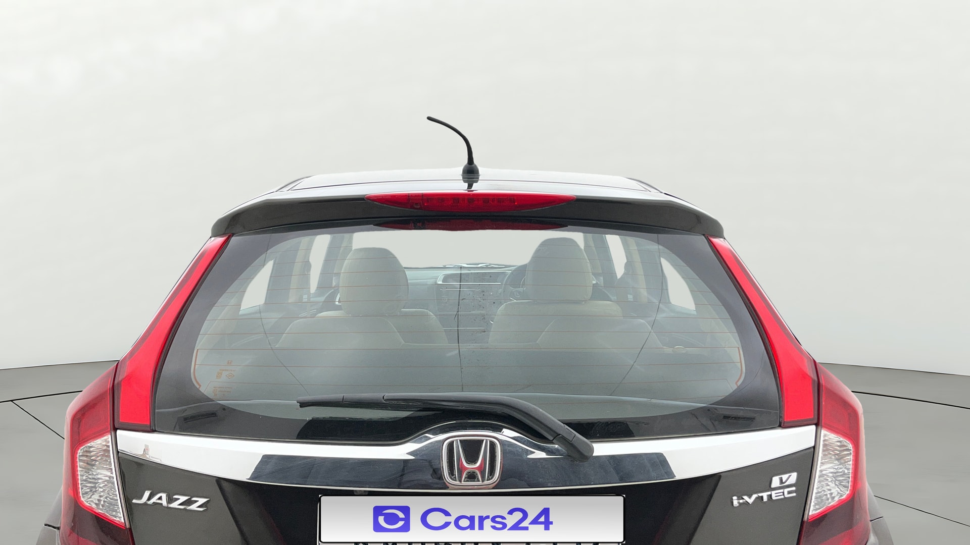 View 2019 Honda Jazz E MT Diesel Image 5 Used 2019 Honda Jazz E MT Diesel Image 5
