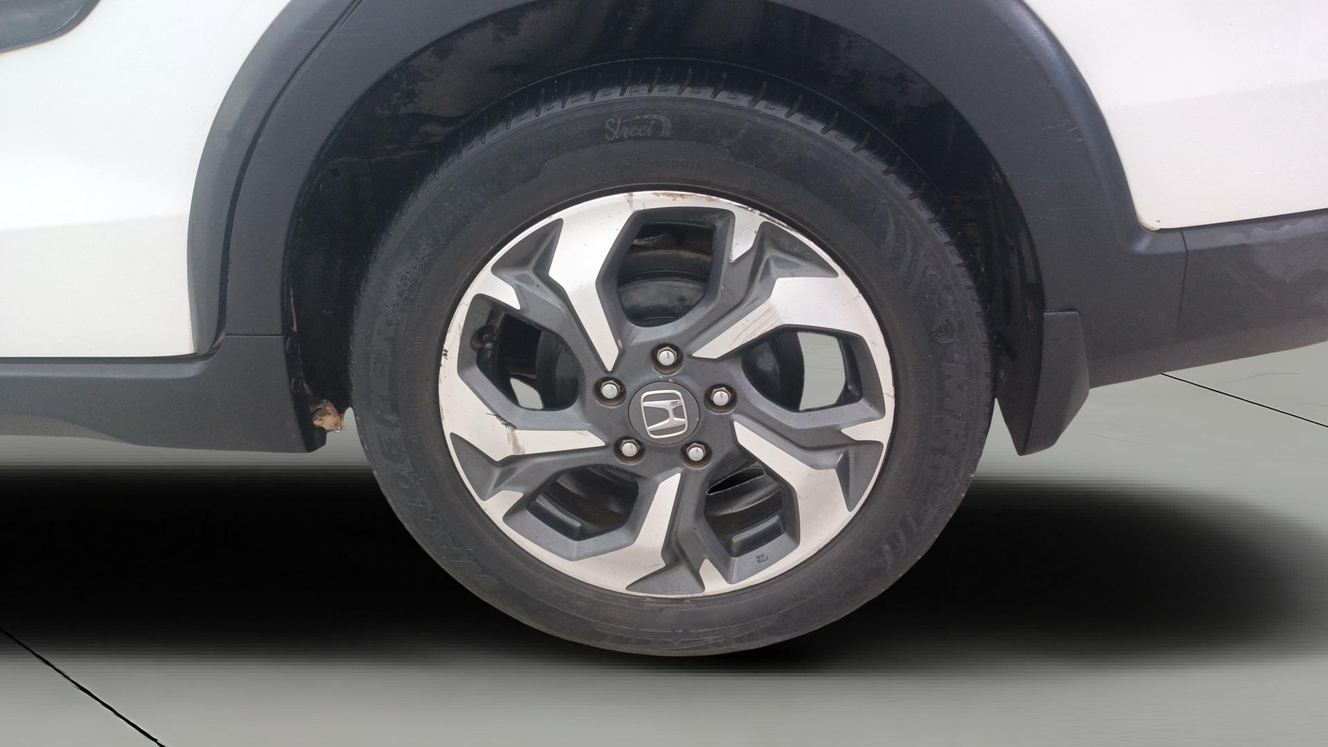 View 2018 Honda BR-V E Diesel Image 11 Used 2018 Honda BR-V E Diesel Image 11