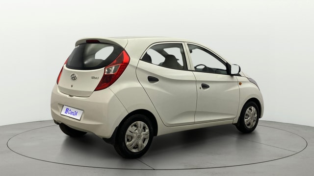 View Hyundai EON Image 41 Used Hyundai EON Image 41