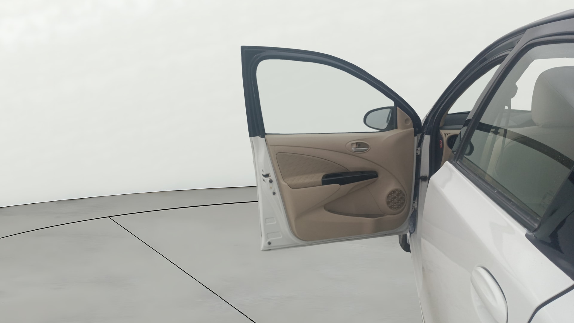 View 2019 Toyota Etios Liva V Dual Tone Image 30 Used 2019 Toyota Etios Liva V Dual Tone Image 30