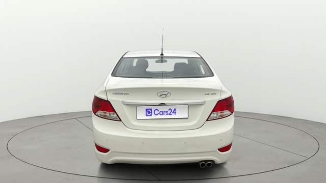 View Hyundai Fluidic Verna Image 40 Used Hyundai Fluidic Verna Image 40