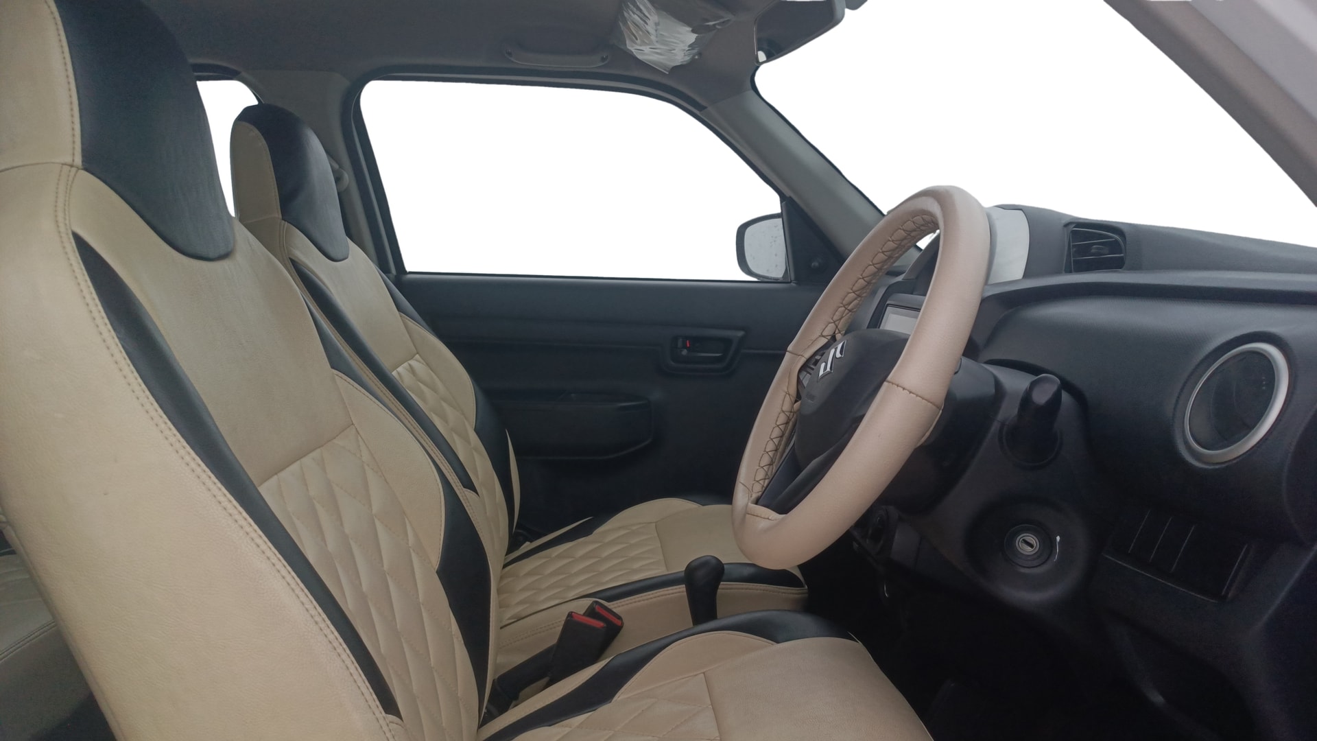 View 2021 Maruti Suzuki 1000 Base Variant Image 26 Used 2021 Maruti Suzuki 1000 Base Variant Image 26