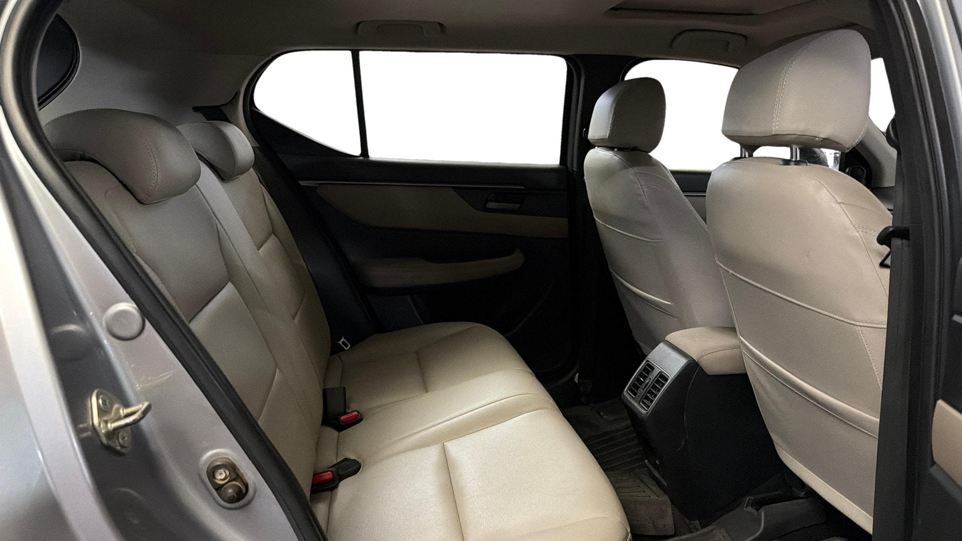 View 2023 Honda Elevate ZX CVT Image 30 Used 2023 Honda Elevate ZX CVT Image 30