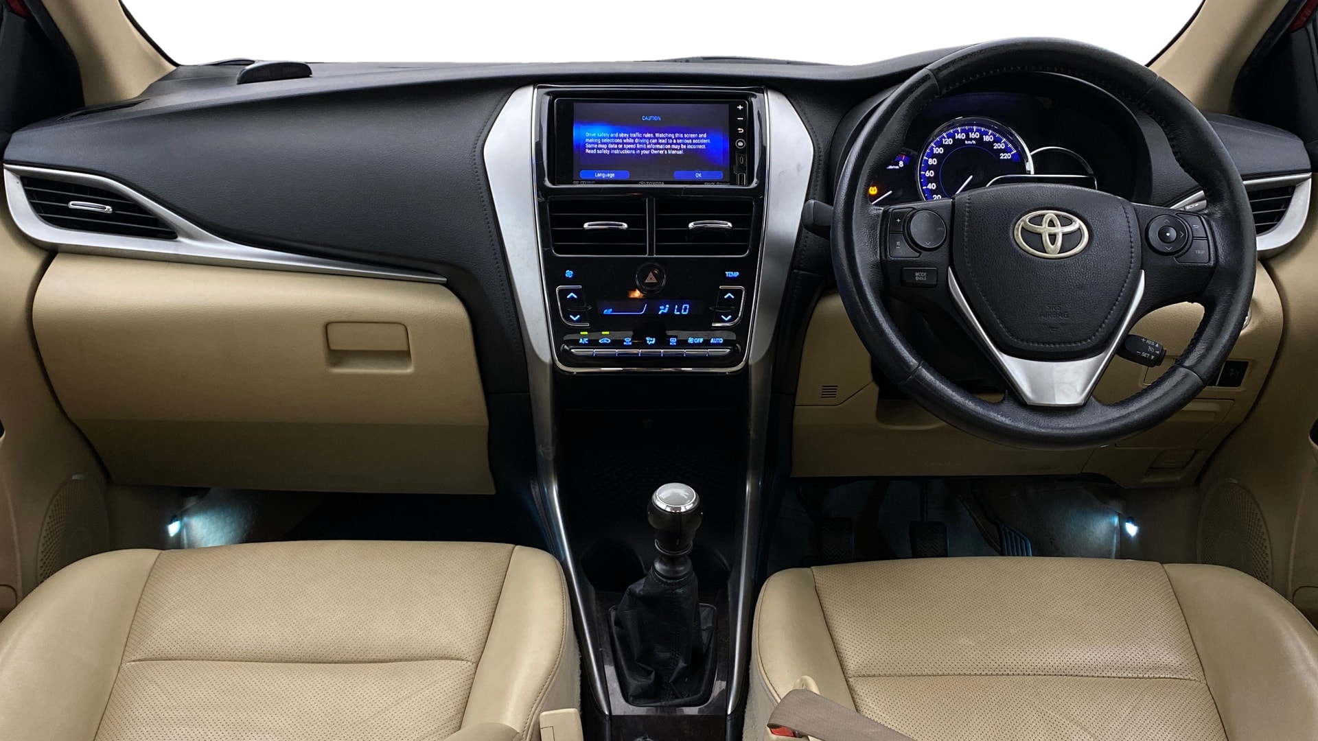 View 2018 Toyota Yaris VX MT Image 16 Used 2018 Toyota Yaris VX MT Image 16