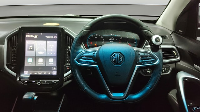 View MG Hector Image 21 Used MG Hector Image 21