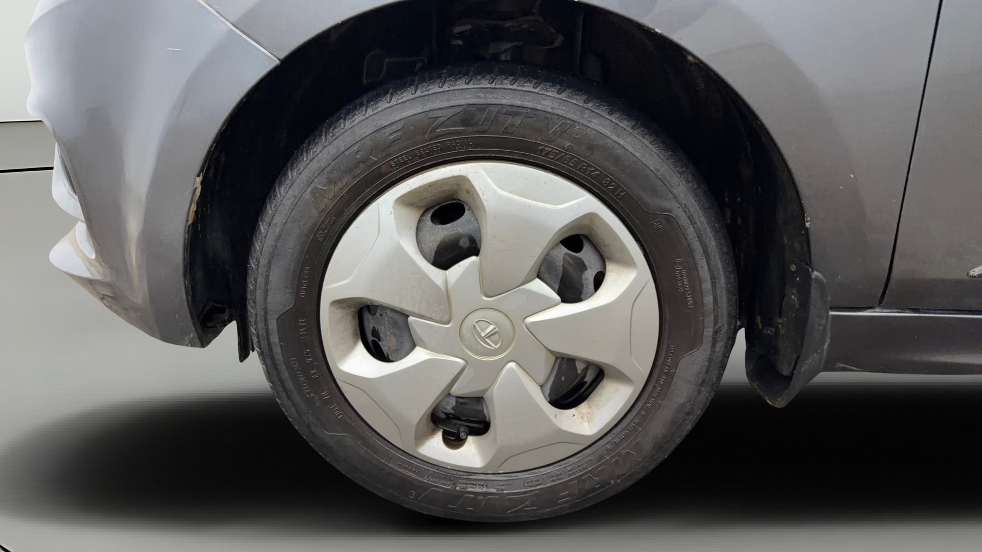 View 2022 Tata Tiago Revotorq XB Image 28 Used 2022 Tata Tiago Revotorq XB Image 28