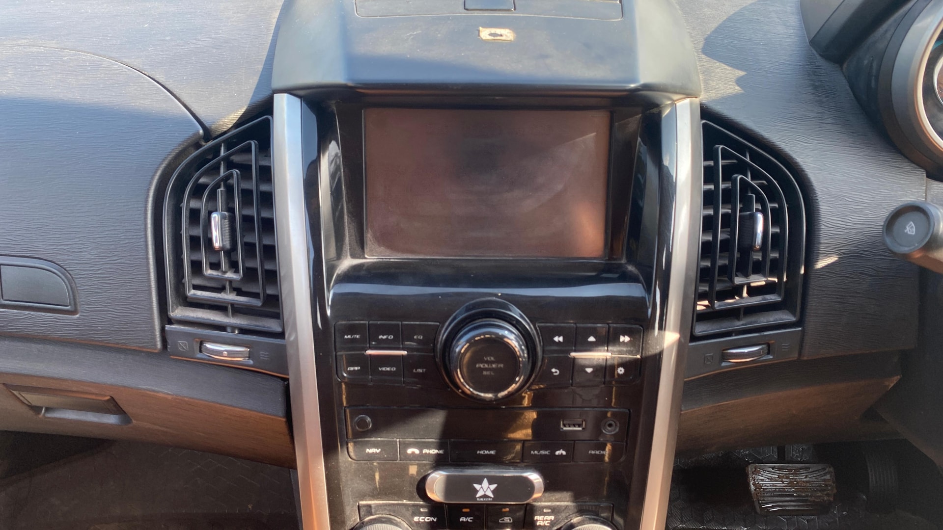 Used 2019 Mahindra XUV500 Used 2019 Mahindra XUV500