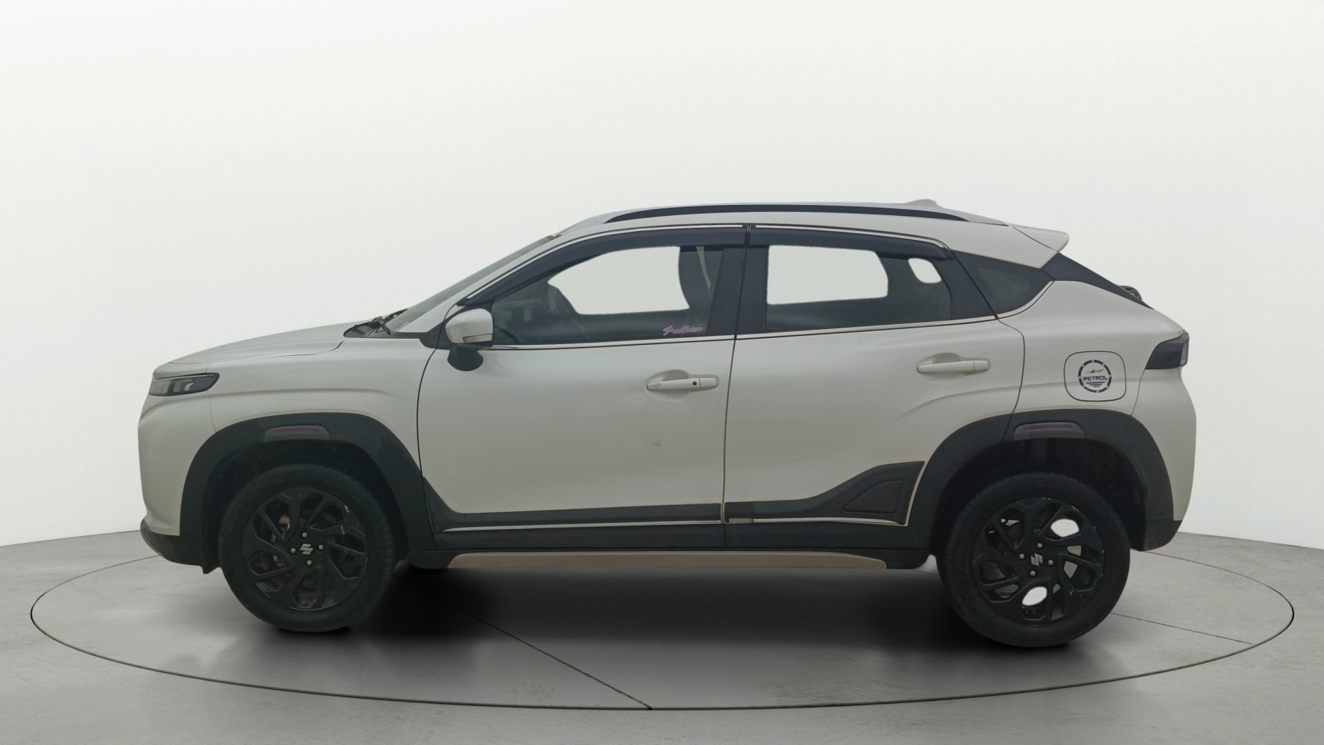 View 2023 Maruti Suzuki 1000 Base Variant Image 26 Used 2023 Maruti Suzuki 1000 Base Variant Image 26