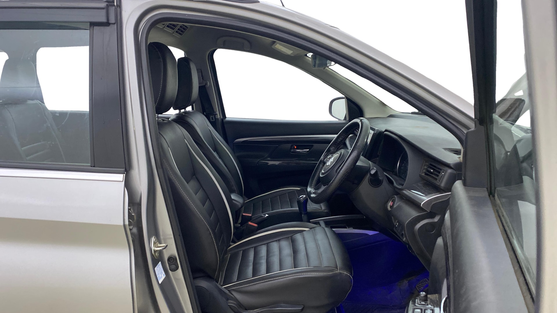 View 2022 Maruti Suzuki 1000 Base Variant Image 28 Used 2022 Maruti Suzuki 1000 Base Variant Image 28
