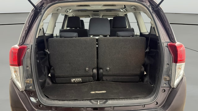 View Toyota Innova Crysta Image 38 Used Toyota Innova Crysta Image 38