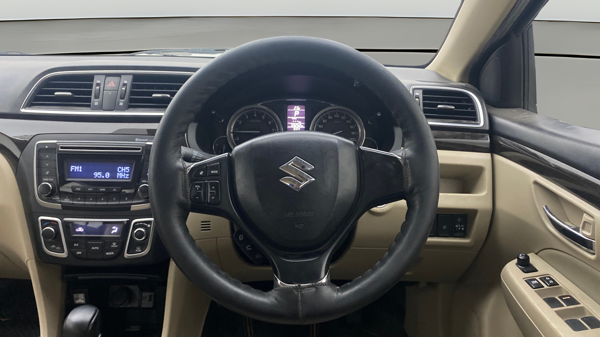 View 2018 Maruti Suzuki 1000 Base Variant Image 21 Used 2018 Maruti Suzuki 1000 Base Variant Image 21